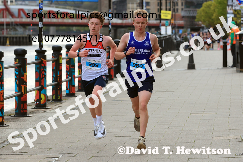 Junior 3k, 2026 Quayside 5k and Junior 3k, Newcastle/Gateshead. Photo: David T. Hewitson/Sports for All Pics